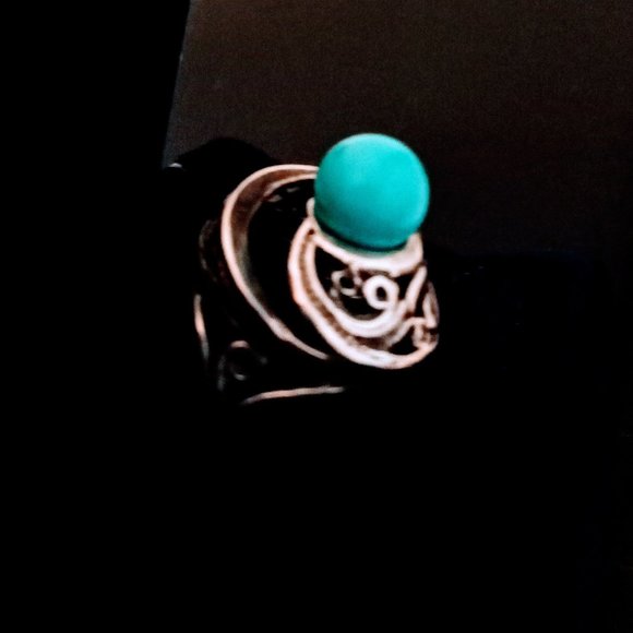🎁FREE GIFT INCLUDED 🎁NWOT Vintage Ring Turquoise Blue Color Fashion Jewelry - Picture 7 of 11